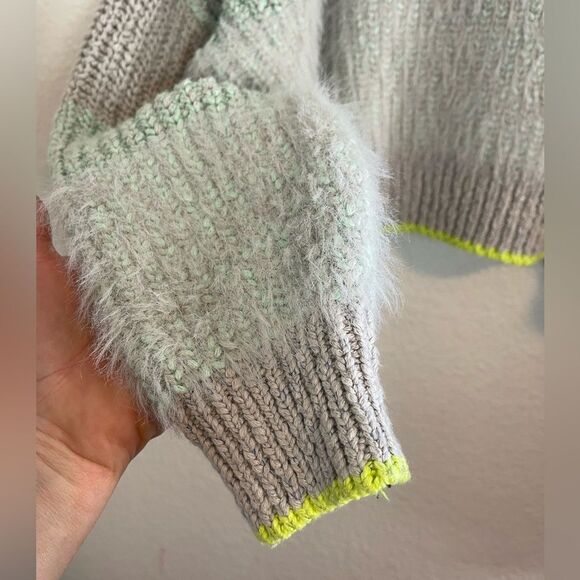 Free People Sunbrite stripe fuzzy Sweater Crop River Run. XS - Picture 5 of 9